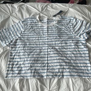 Abercrombie classic crop essential tee